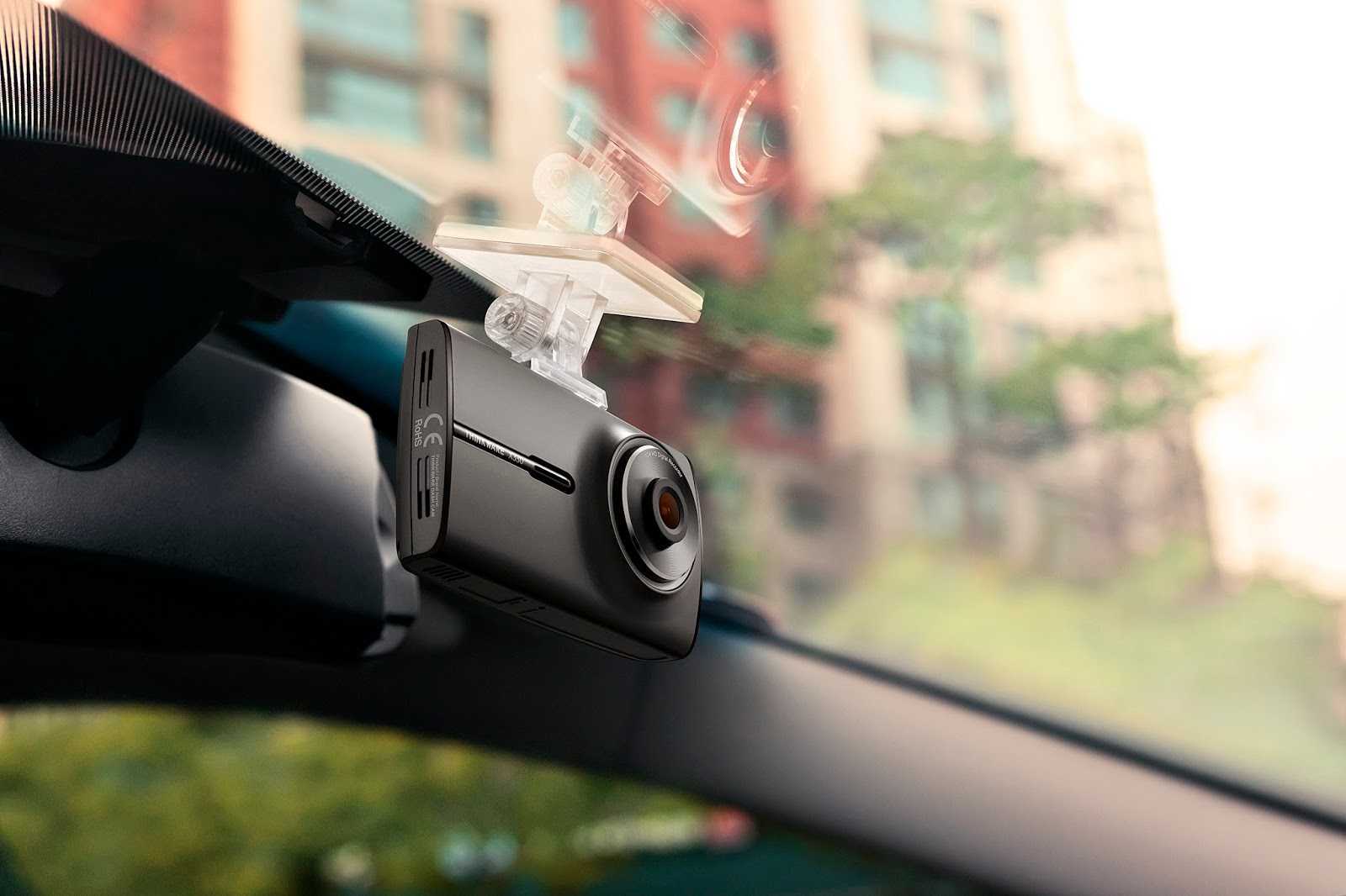 Топ 10 хороших недорогих видеорегистраторов автомобильных 2020 года