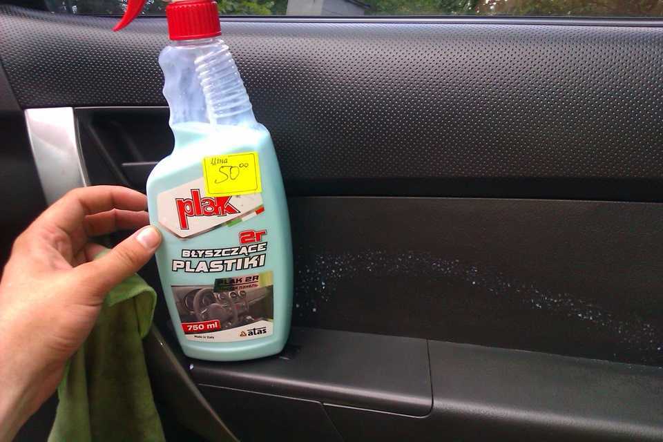 Как убрать царапины на пластике в салоне автомобиля своими руками