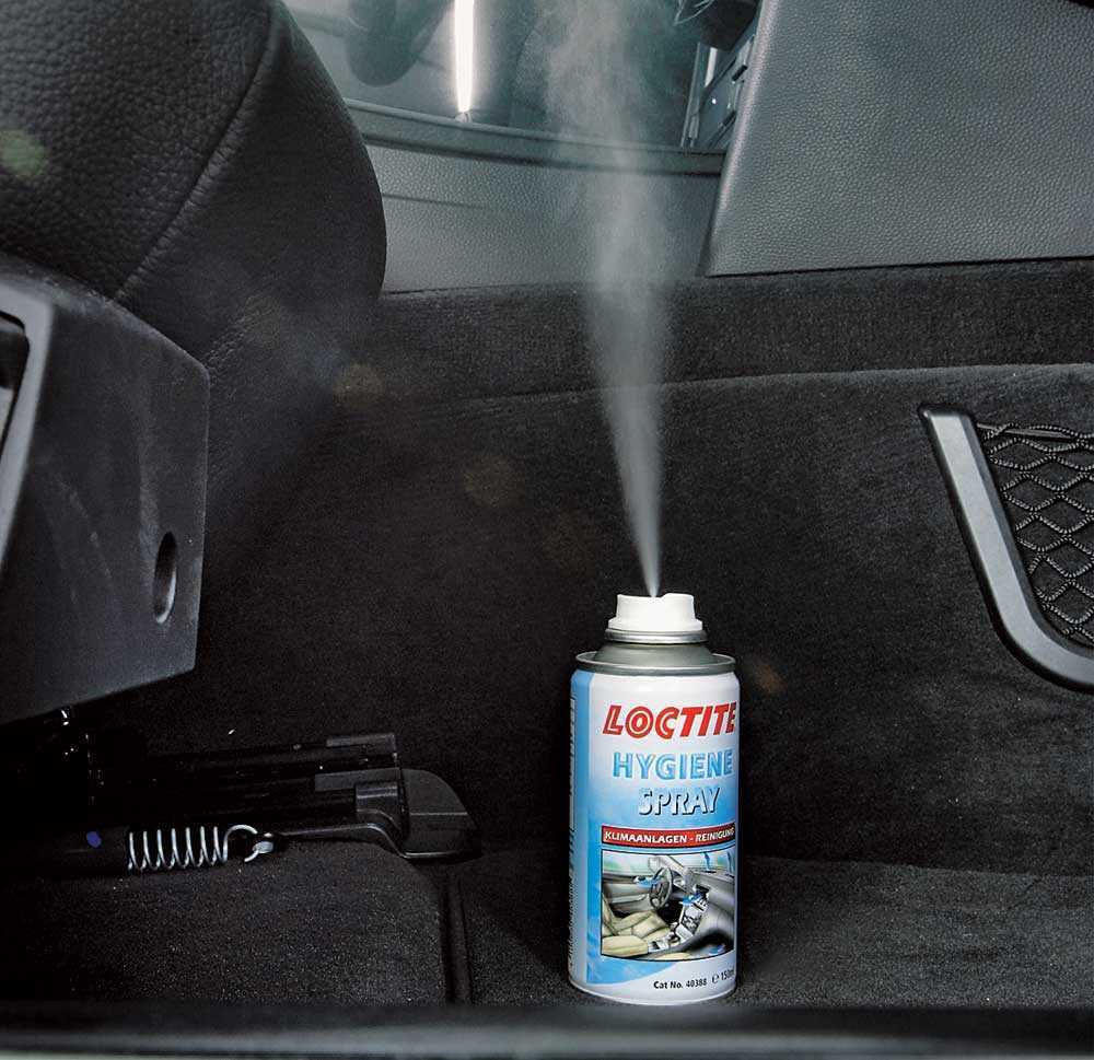 Как убрать запах в салоне автомобиля самостоятельно: способы устранения неприятных ароматов мовиля, молока и т.д. в машине