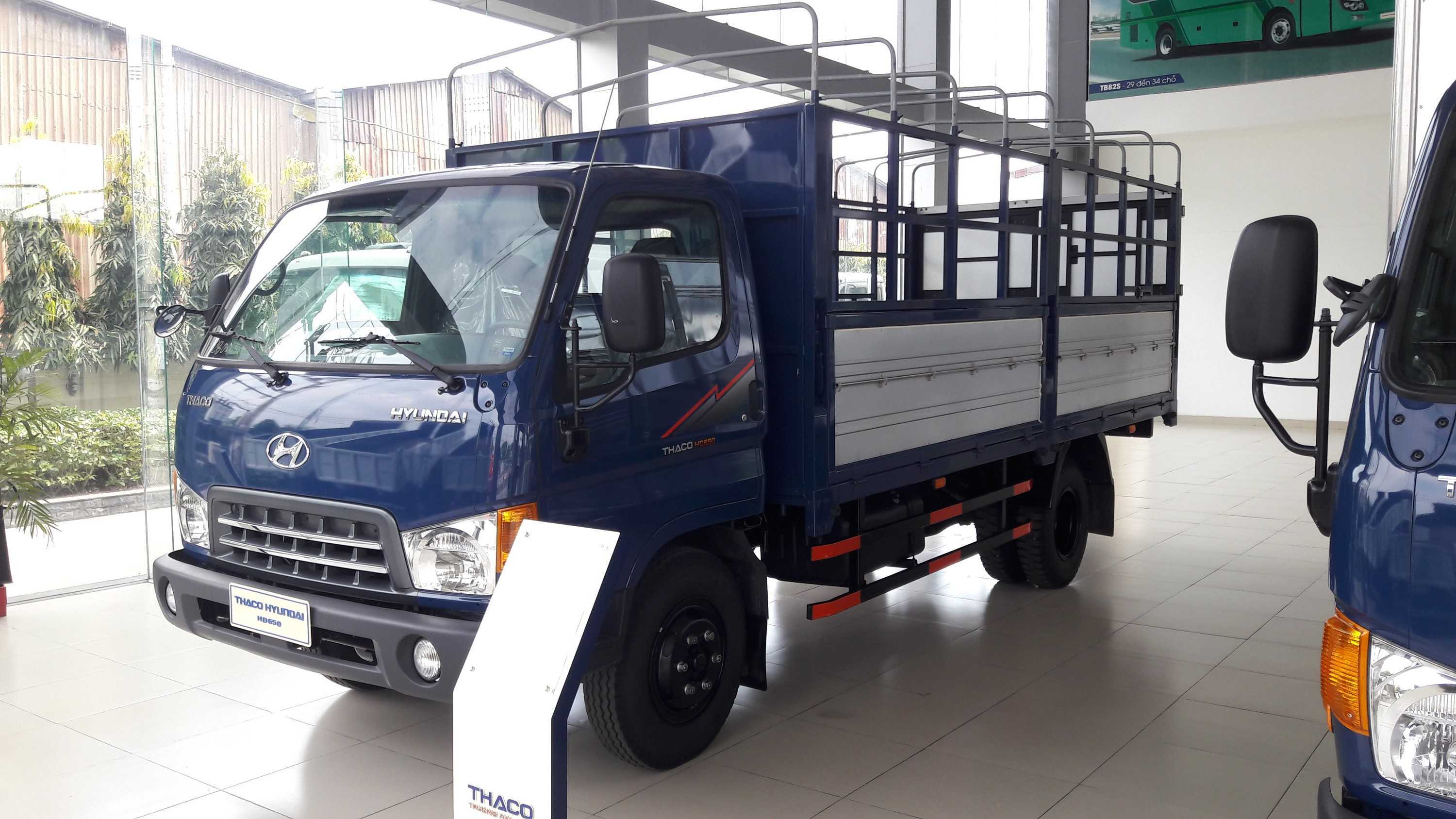 Городской грузовик hyundai hd65