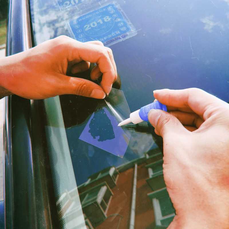 Как избавиться от царапин на лобовом стекле автомобиля своими руками | autostadt.su