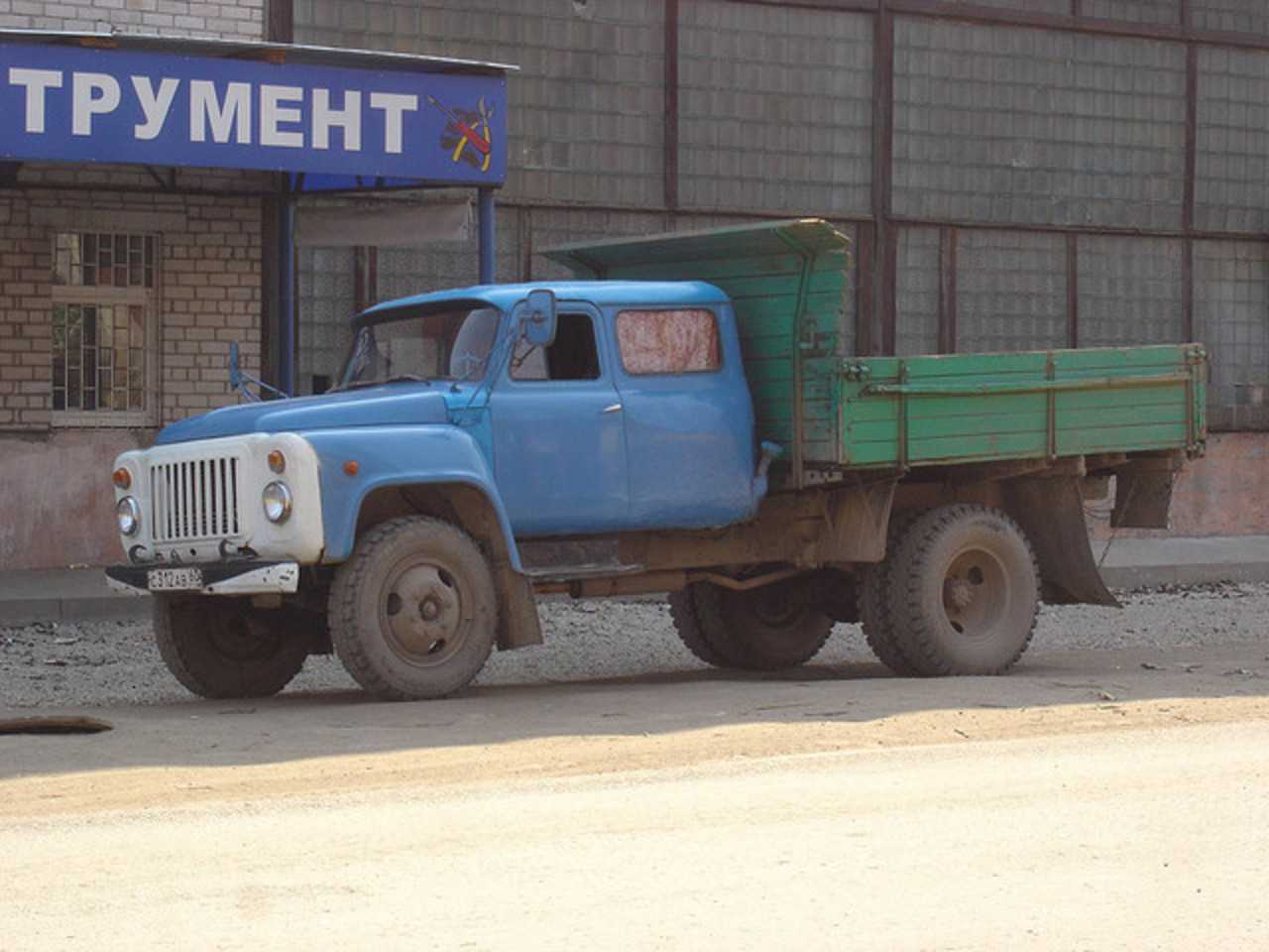 Газ 53 — грузовик, проверенный временем