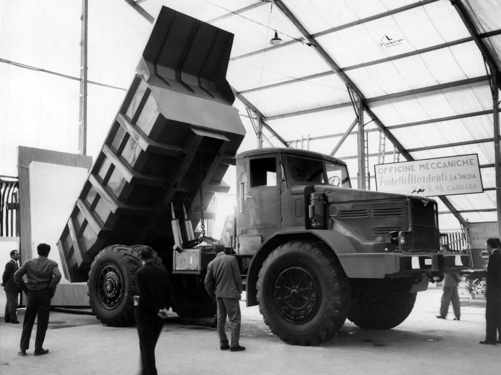Топ-2 советских маза-самосвала и грузовики модельного ряда