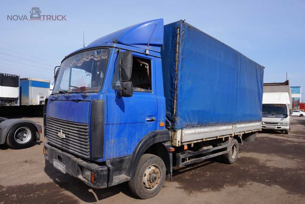 МАЗ-4370 Зубрёнок – это среднетоннажный низкорамный грузовик Минского автомобильного завода Машина класса N2, категории MCV, которая выпускалась МАЗом в начале 2000-х годов в 2010-х ей на смену пришёл МАЗ-4371 Зубрёнок-2 Грузовик предназначен для внутриго
