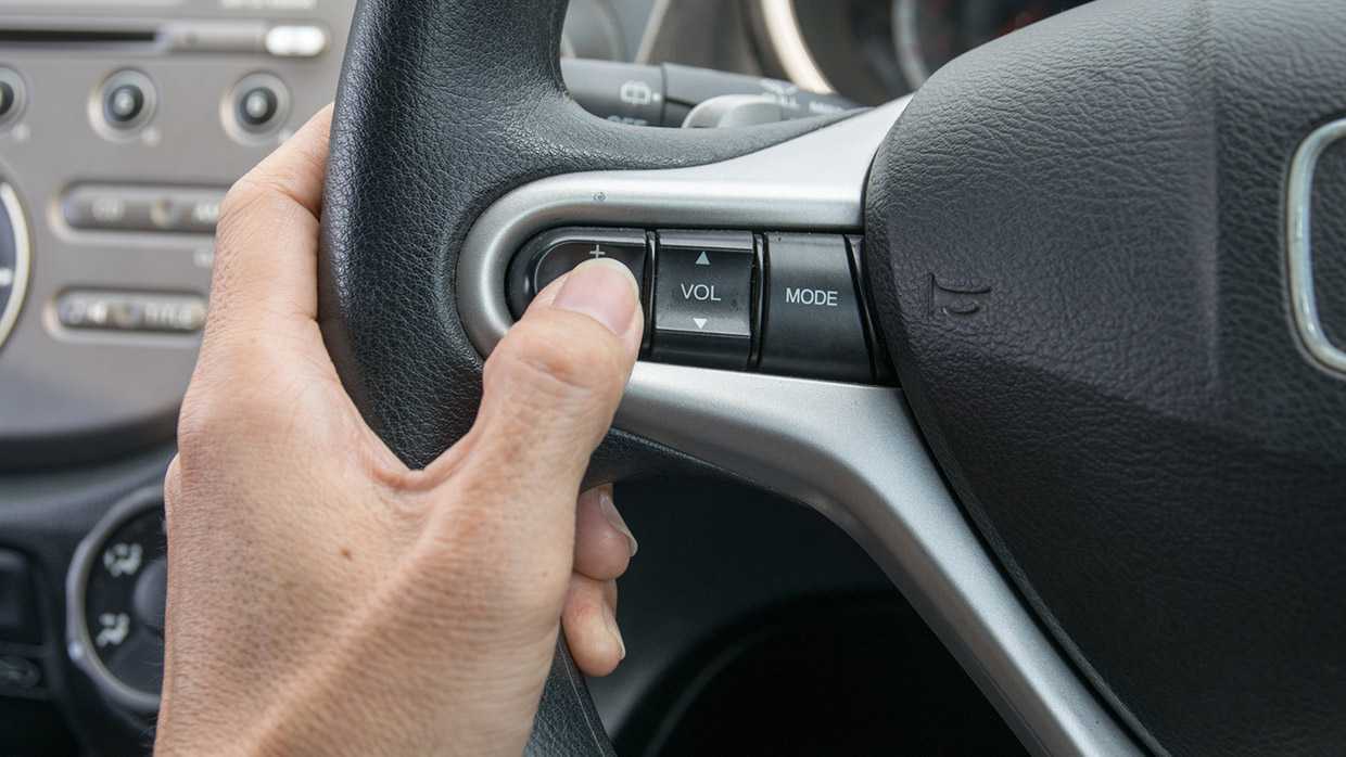 Что такое круиз контроль в автомобиле, для чего он нужен?