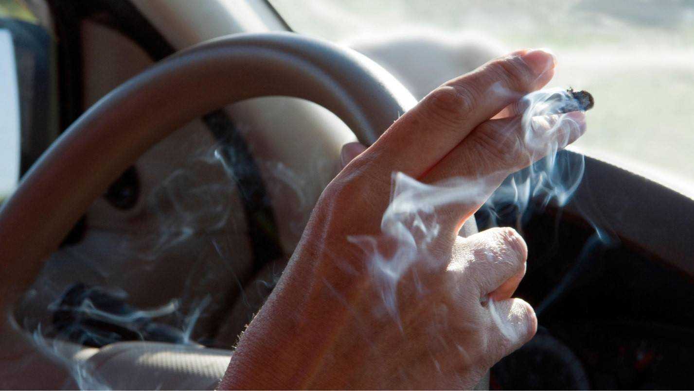 7 простых способов убрать запах сигаретного дыма из автомобиля » изобретения и самоделки
