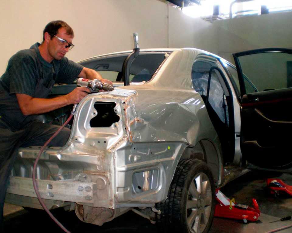 Кузовной ремонт и покраска кузова автомобиля своими руками: видео