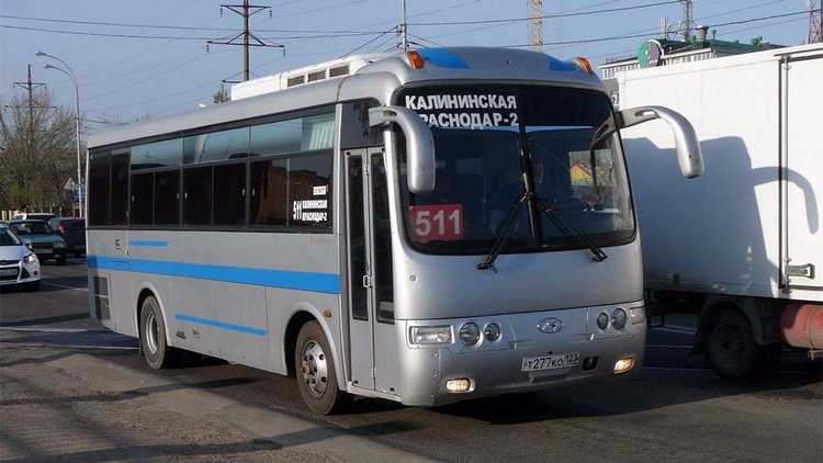 Перечень технических характеристик Hyundai Aero Town,  в России и подробный обзор с фото всех модификаций автобуса
