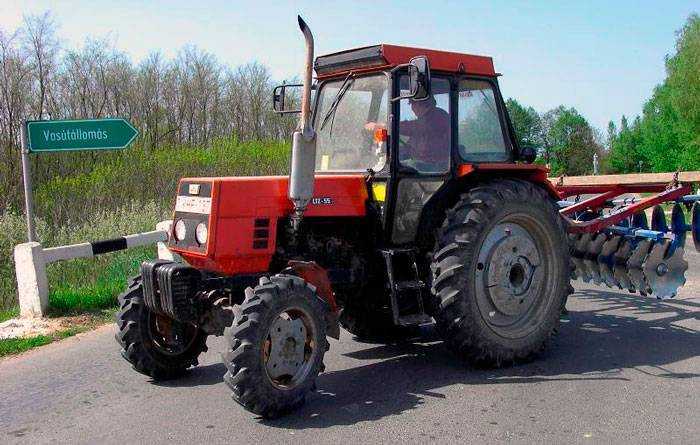 Преимущества и недостатки колёсного трактора лтз-55 | фермер знает |